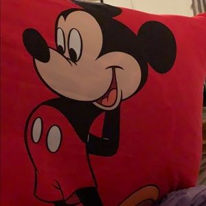 Meet your Posher, Whitney